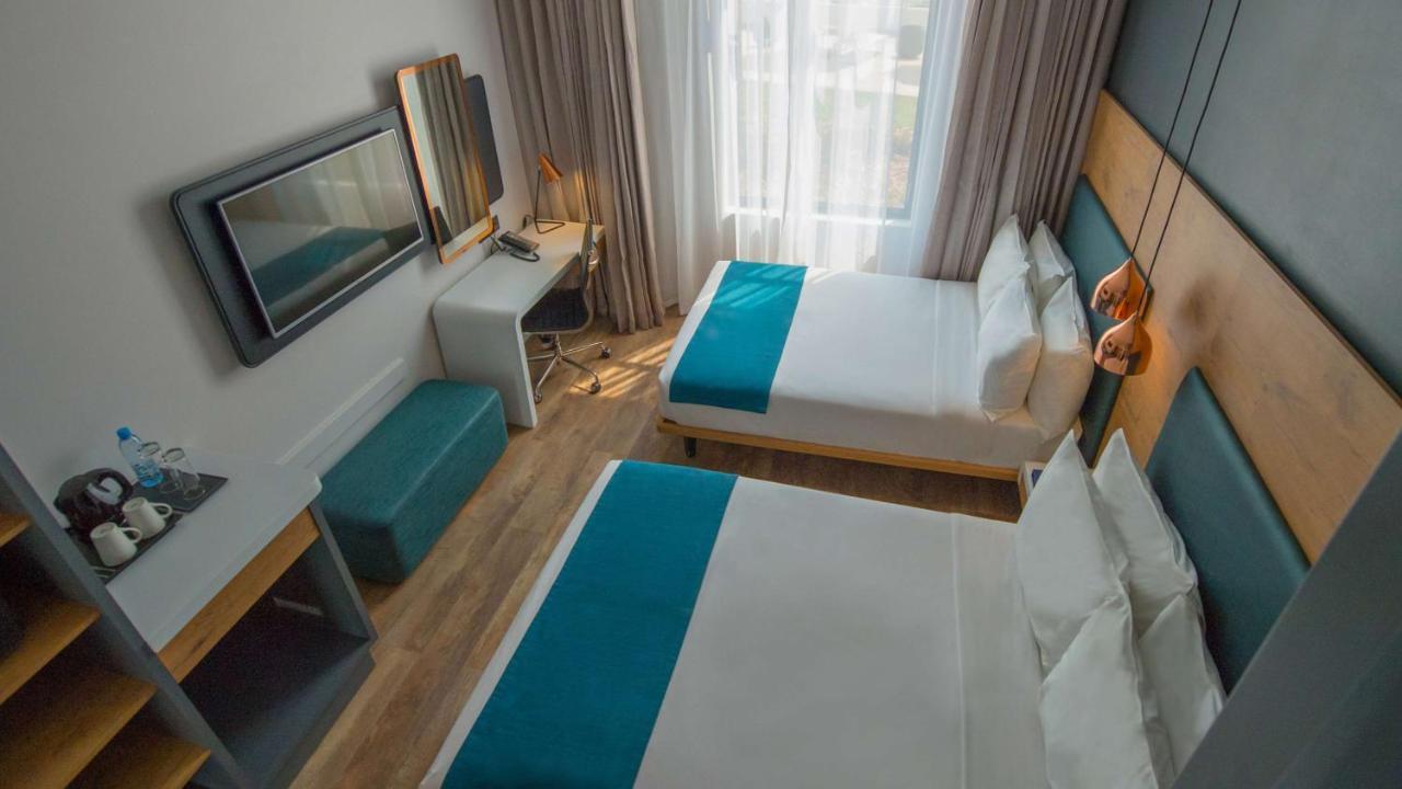 Отель Garden Court Kitwe Экстерьер фото