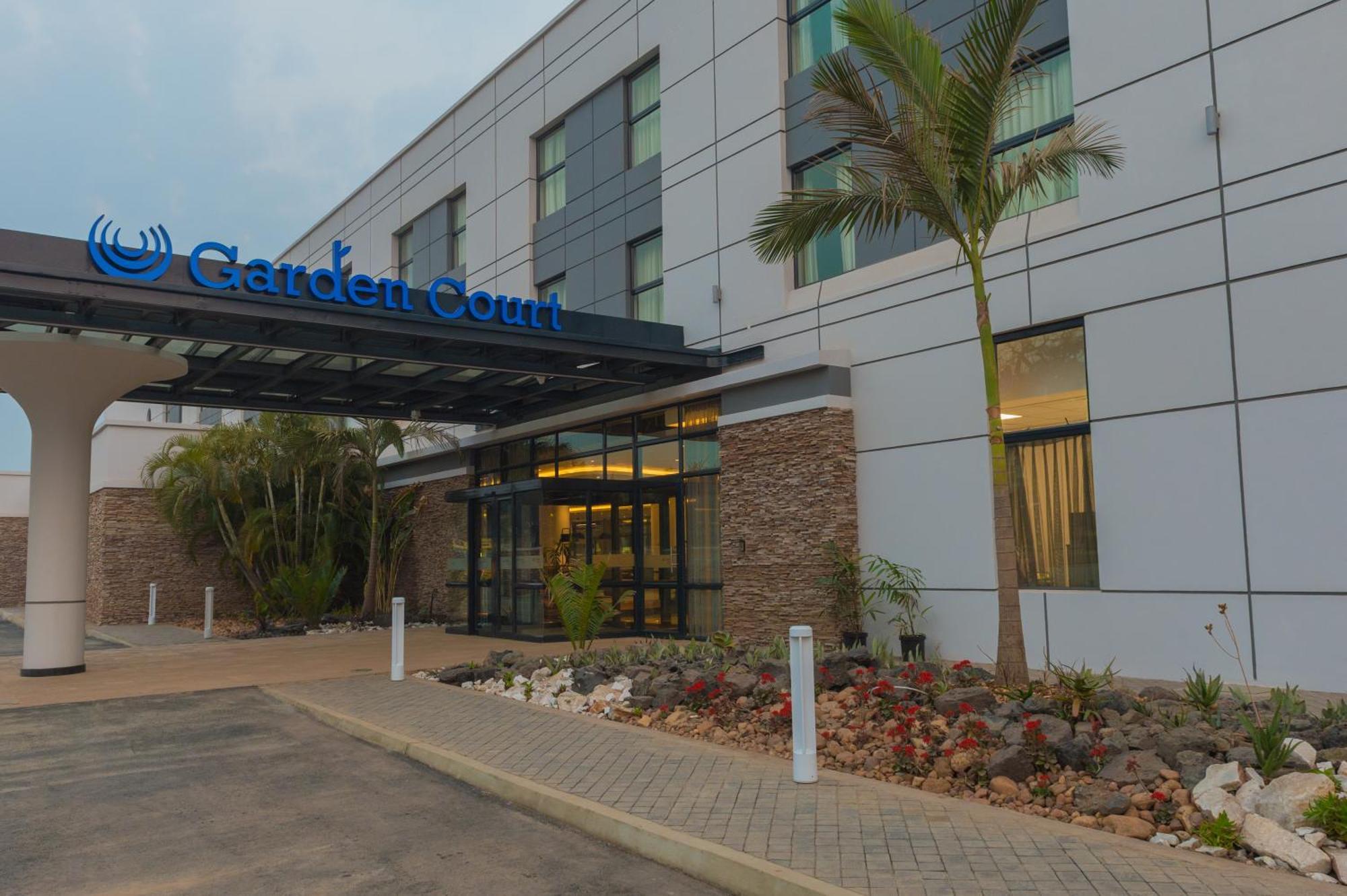 Отель Garden Court Kitwe Экстерьер фото