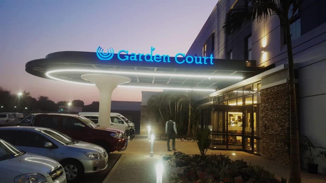 Отель Garden Court Kitwe Экстерьер фото