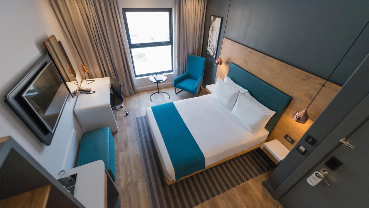 Отель Garden Court Kitwe Экстерьер фото
