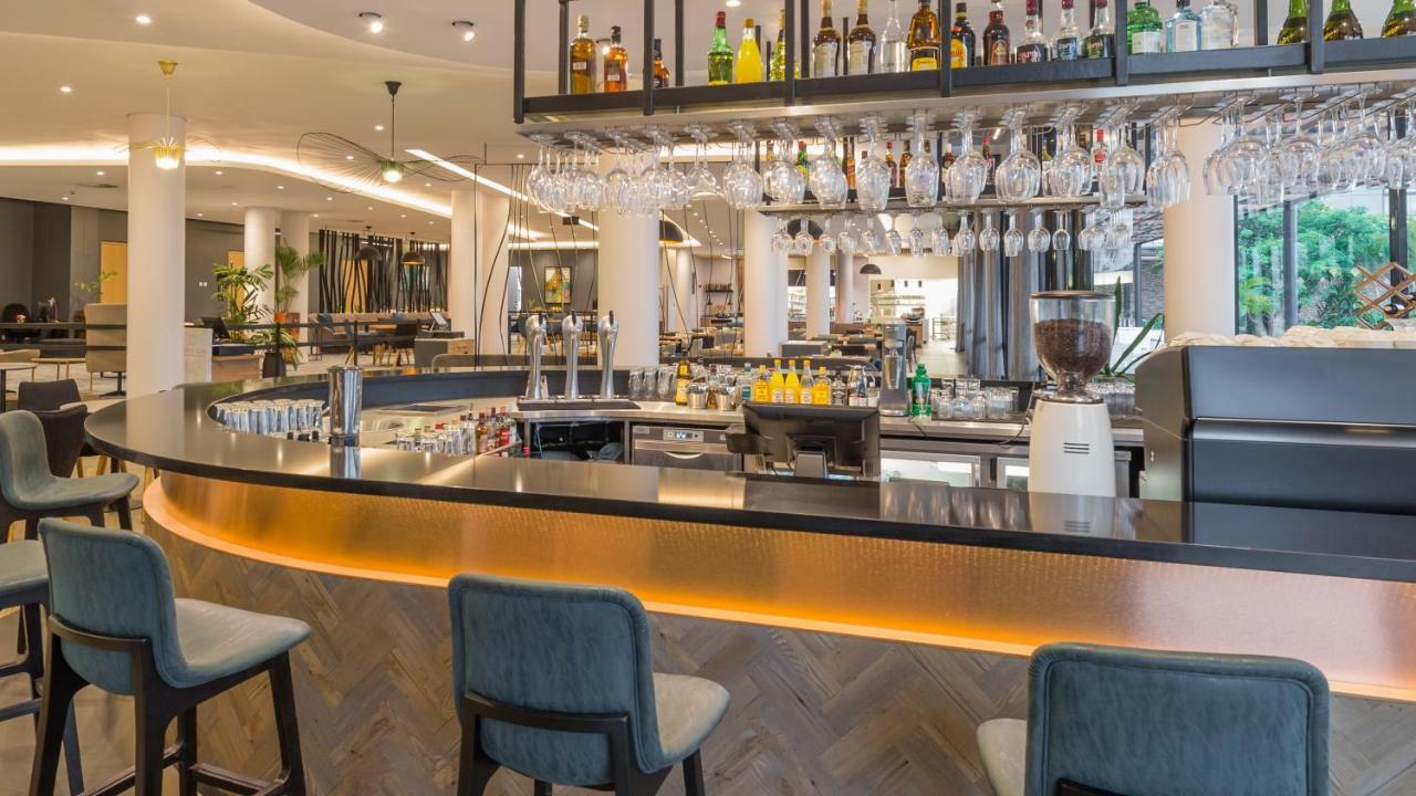 Отель Garden Court Kitwe Экстерьер фото
